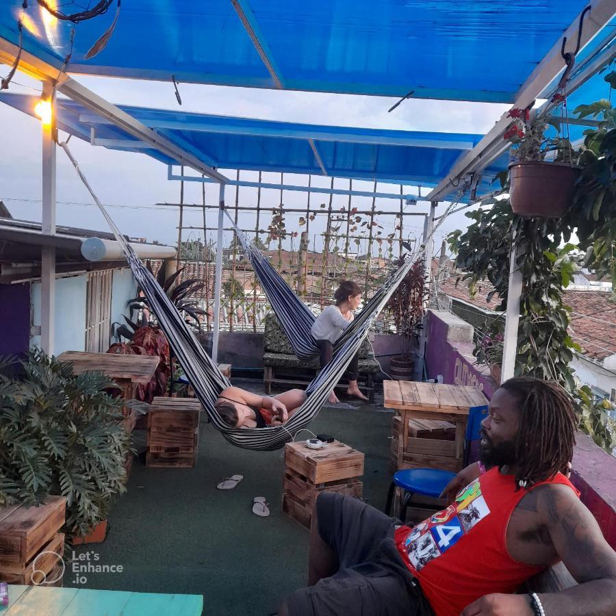 Hotel La Casa De Adry à Cali Extérieur photo