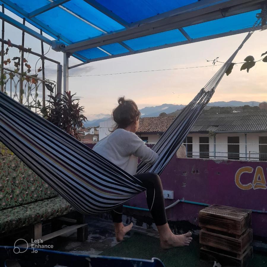 Hotel La Casa De Adry à Cali Extérieur photo